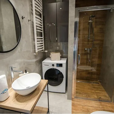 Apart Invest Widok 800 C10 *